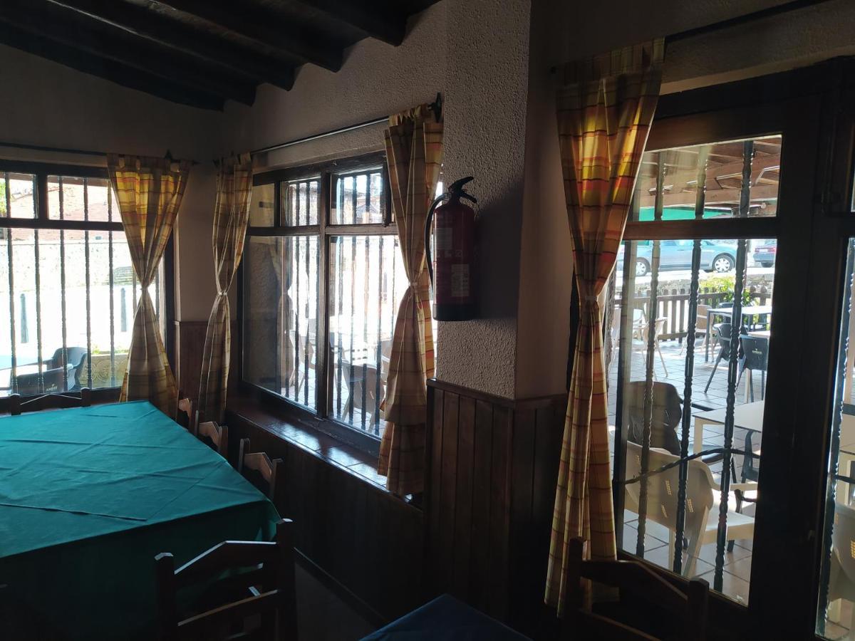 Hostal Urbion Vinuesa Εξωτερικό φωτογραφία