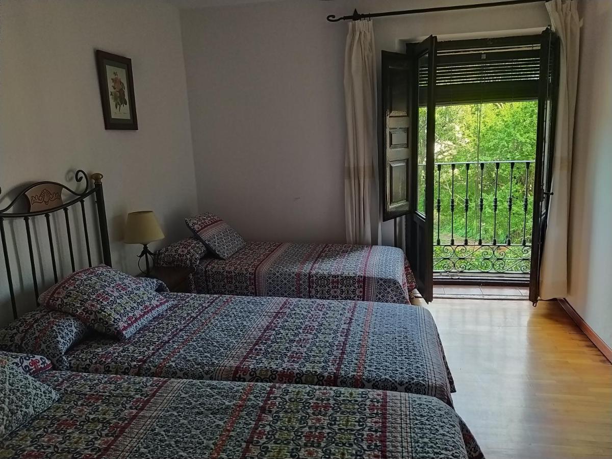 Hostal Urbion Vinuesa Εξωτερικό φωτογραφία